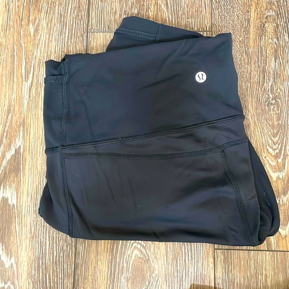 Lululemon Toasty Tech Tight II. Size 14. Black - Picture 5 of 9